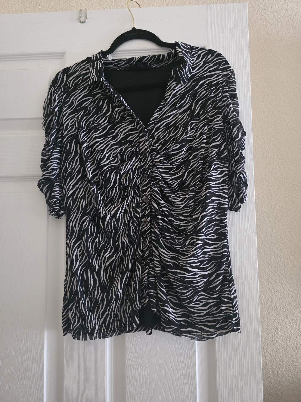 Jane and Delancey Black and White Zebra Button-Front Top